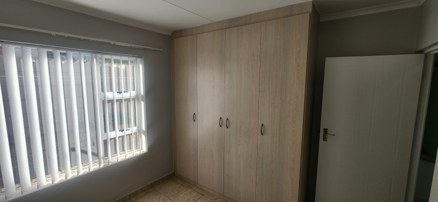 6 Bedroom Property for Sale in Dana Bay Western Cape